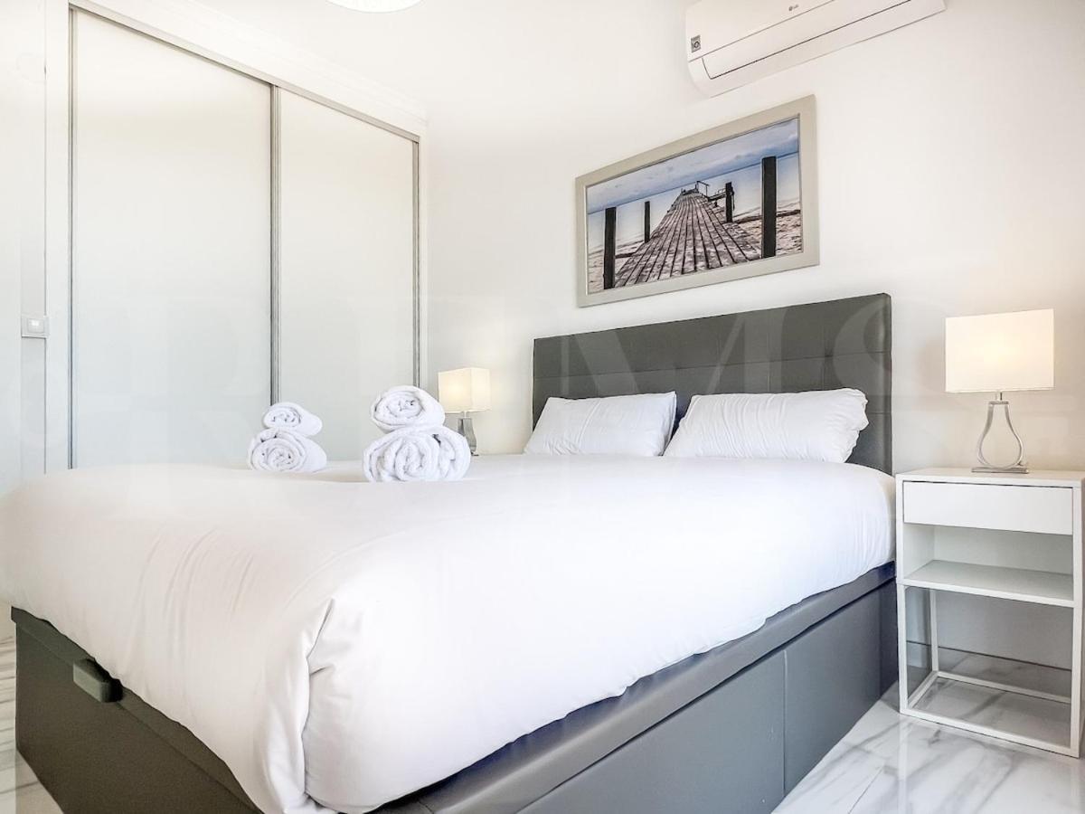 Apartment Sea-View Retreat 7 Minutes To The Beach Rems *