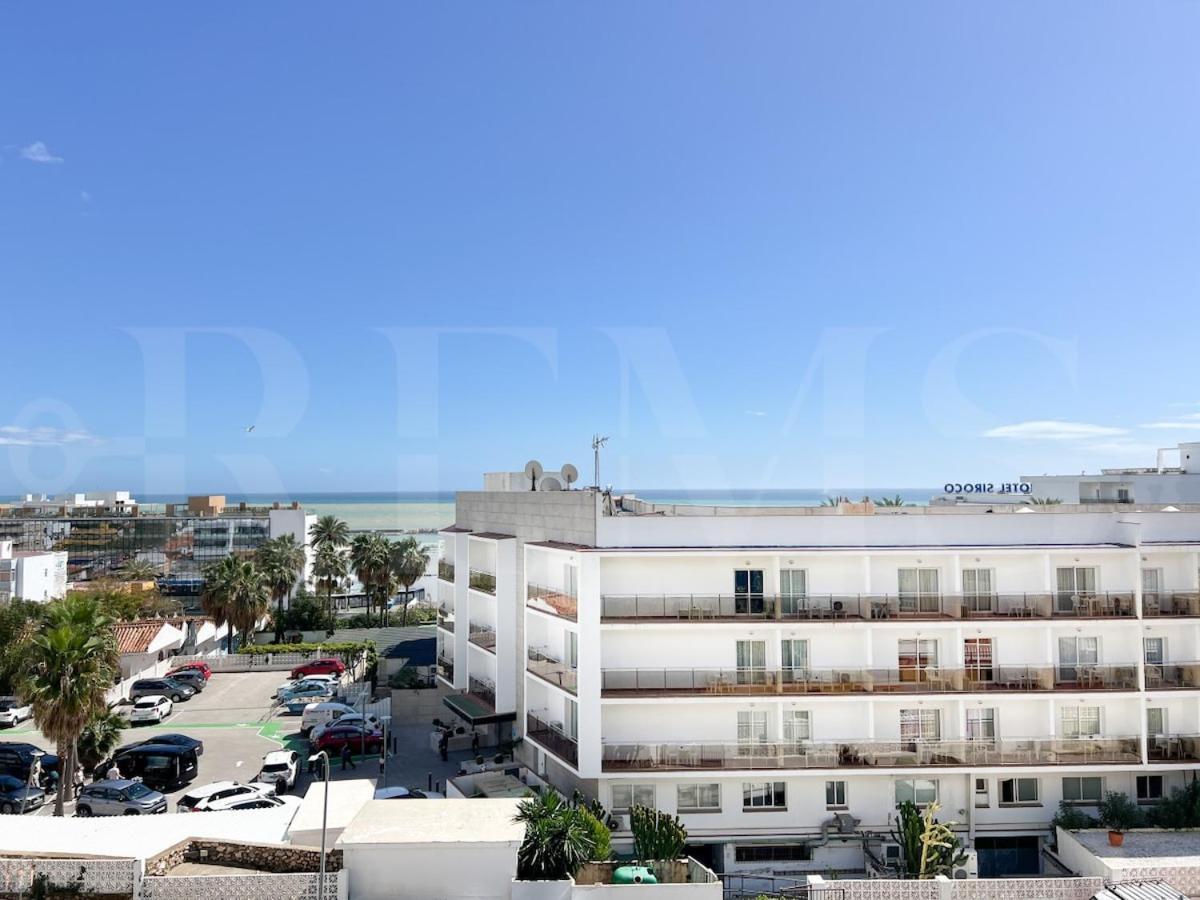 Apartment Sea-View Retreat 7 Minutes To The Beach Rems Benalmadena