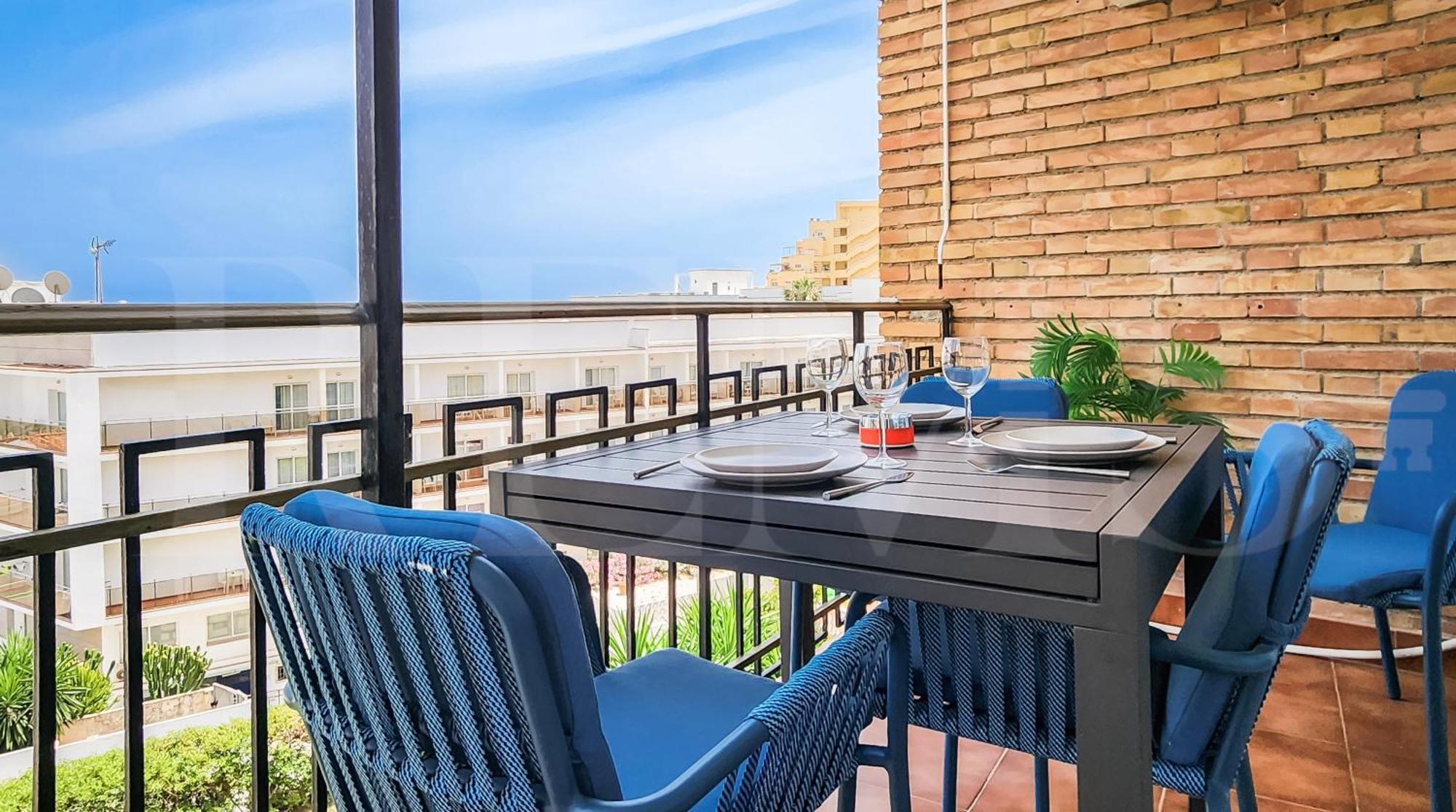 Sea-view Retreat 7 Minutes To The Rems Appartement Benalmádena