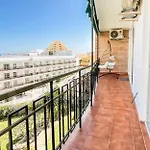 Sea-View Retreat 7 Minutes To The Beach Rems